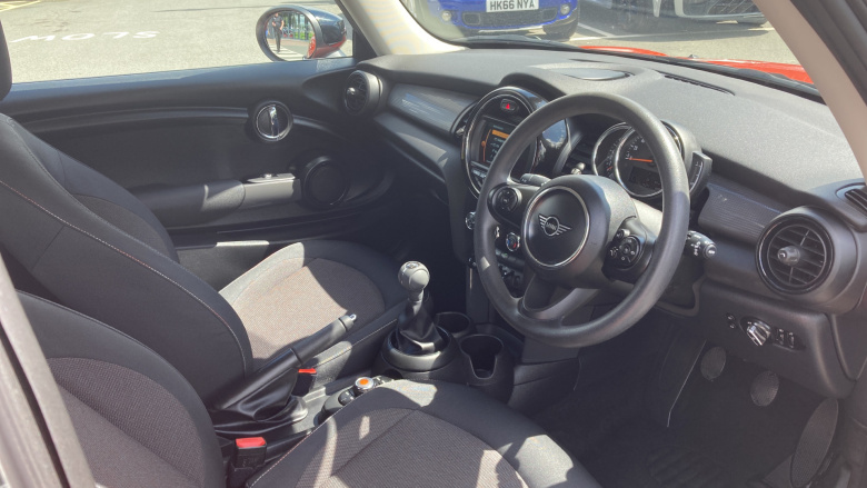 MINI Hatchback 1.5 Cooper Classic II 3dr Petrol Hatchback